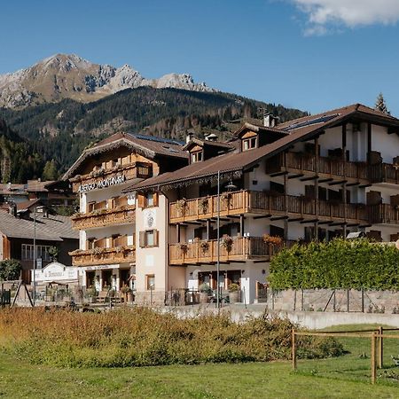 Hotel La Montanara Predazzo Exterior photo